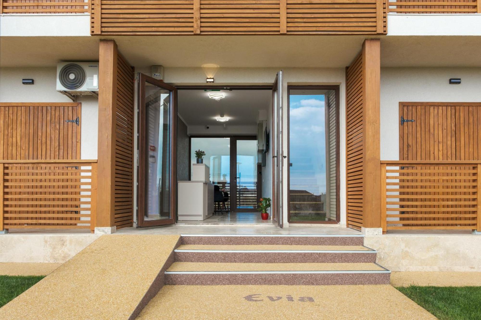 Pensiunea Evia Corbu Corbu  Ngoại thất bức ảnh